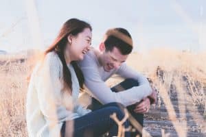 99 preguntas para conocer mejor a mi novio: diversión y comunicación en pareja
